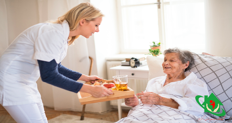 چه خدماتی در نگهداری از سالمند شبانه روزی صورت می گیرد؟