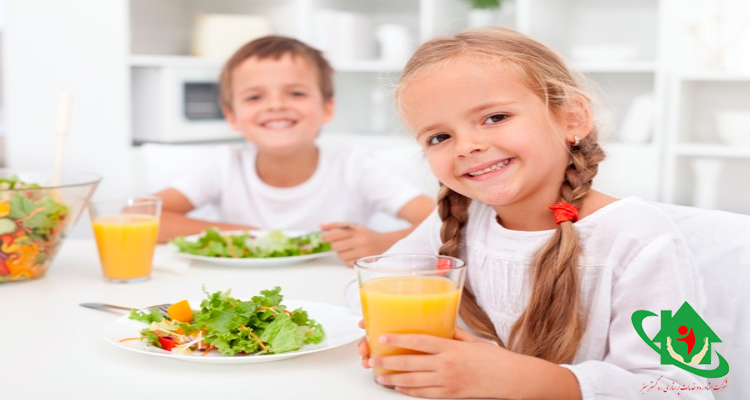 کدام غذا ها سرشار از ویتامین برای کودکان است؟